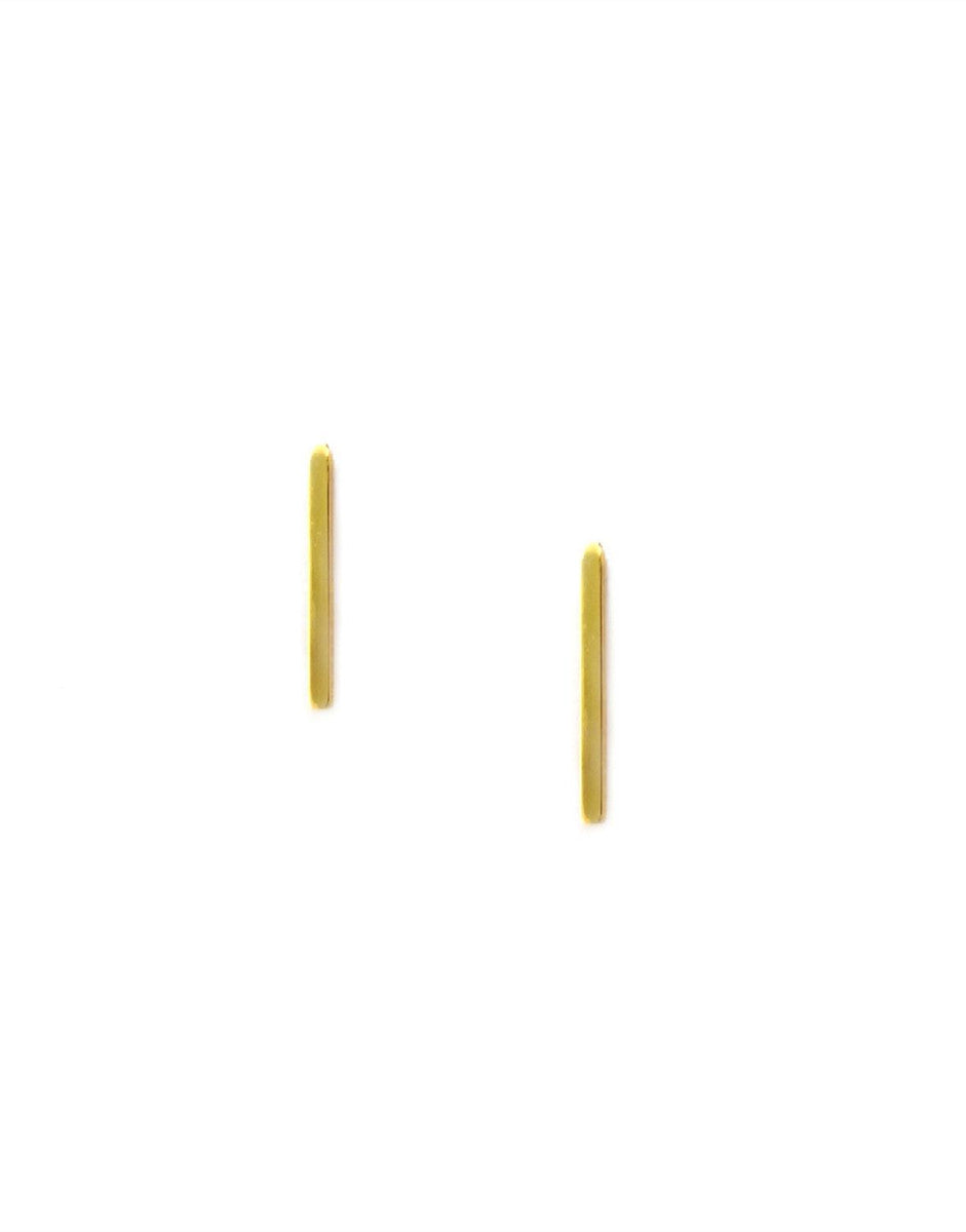 Minimalist Rectangle Stud Earrings (Gold) | Benique