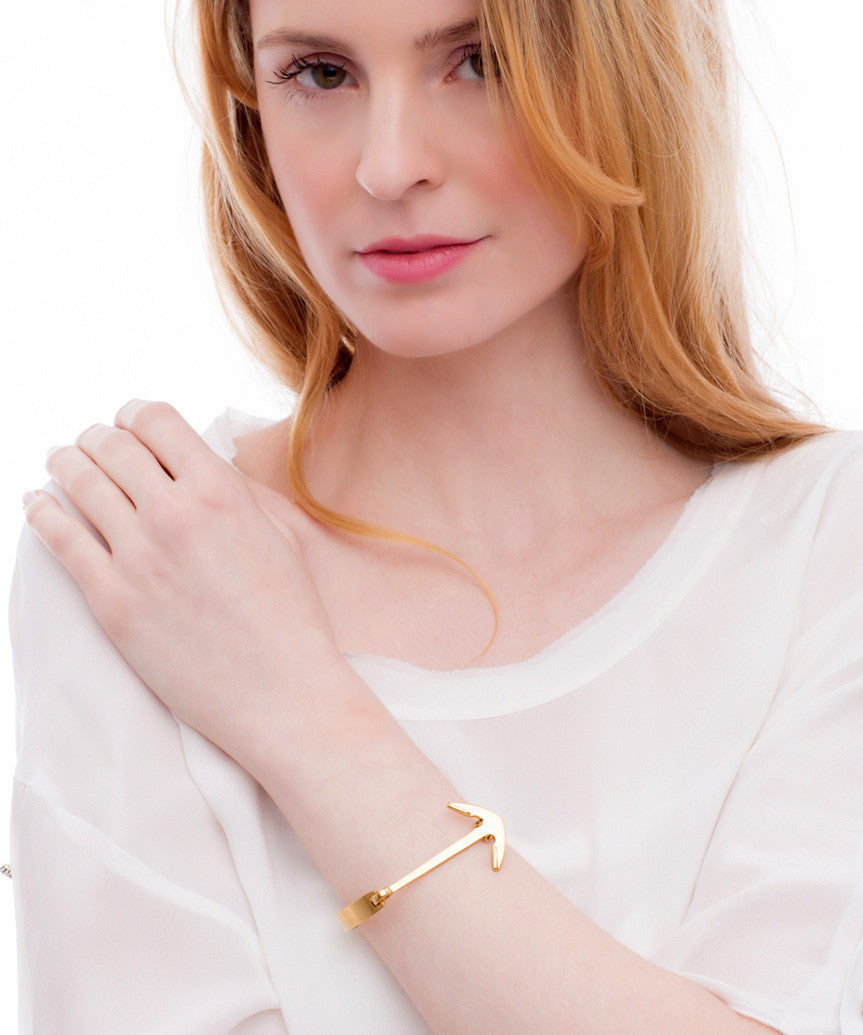 Gold Anchor Cuff_Benique_Model_Benique
