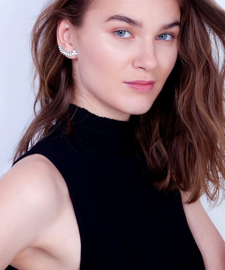 Crystal Wing Ear Crawlers_Model_Benique